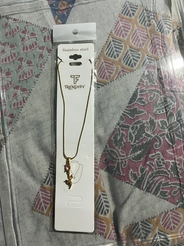 Gold_Tone_Stainless_Steel_Necklace_for_Women