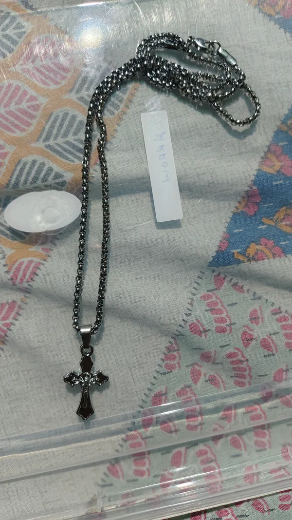 Black_Tone_Cross_Pendant_Necklace_for_Men