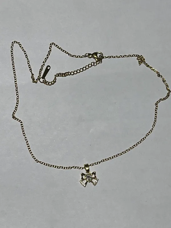 Silver_Tone_Fashion_Pendant_Necklace_for_Women
