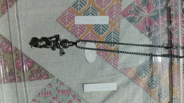 Black_Oxidized_Pendant_Necklace_for_Women