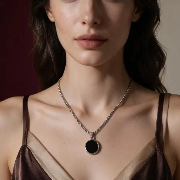 Black_Brass_Circular_Pendant_Mangalsutra_For_Women
