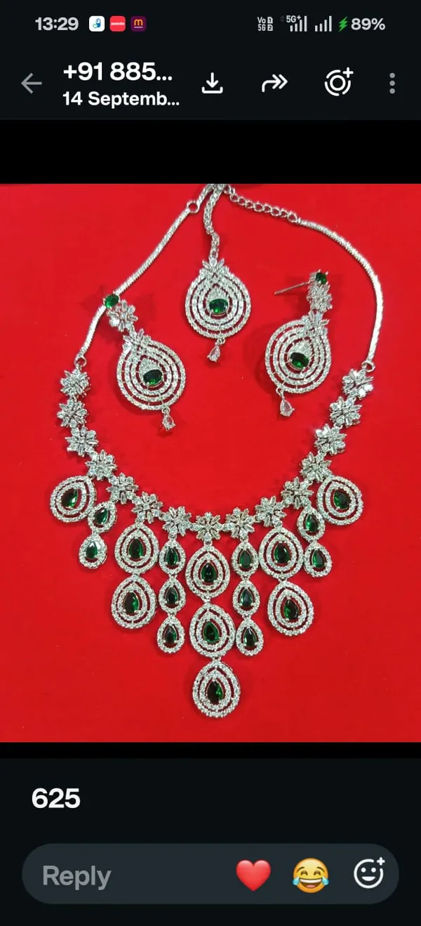 Silver_Brass_Green_Teardrop_Stone_Layered_Necklace_Set_For_Women