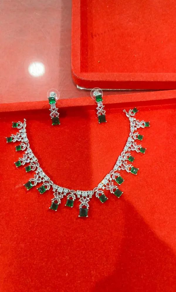 Green_Silver_Brass_Stone_Drop_Necklace_And_Earring_Set_For_Women