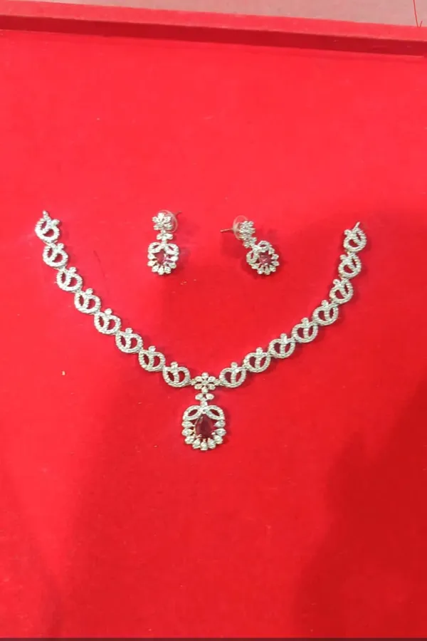 Silver_Brass_Stone_Studded_Interlinked_Necklace_And_Earrings_Set_For_Women