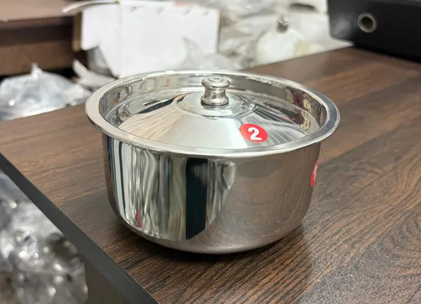 Stainless_Steel_Classic_Plain_Cooking_Pot_With_Lid