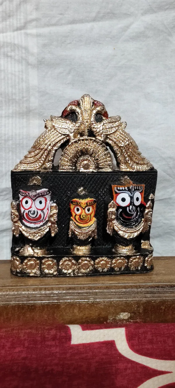 Multicolour_Marble_Dust_Jagannath_Trio_Ornate_Shrine_Idol