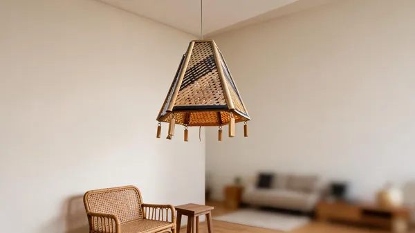 Natural_Bamboo_Hanging_Light_For_Home_Decor