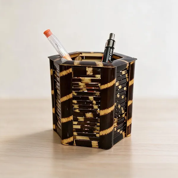 Natural_Bamboo_Pen_Holder_For_Office