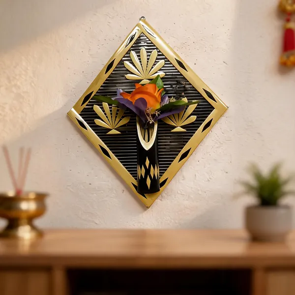 Gold_Bamboo_Wall_Hanging_For_Home_Decor