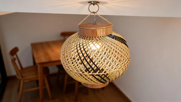 Natural_Bamboo_Hanging_Light_For_Home_Decor