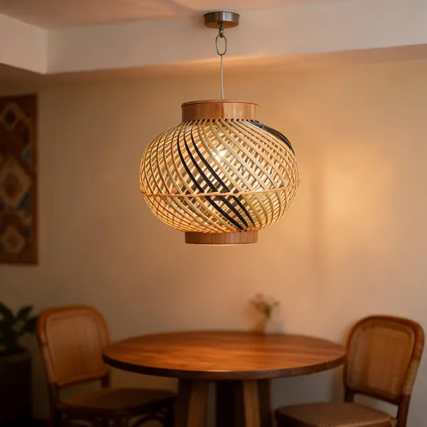 Natural_Bamboo_Hanging_Light_For_Home_Decor