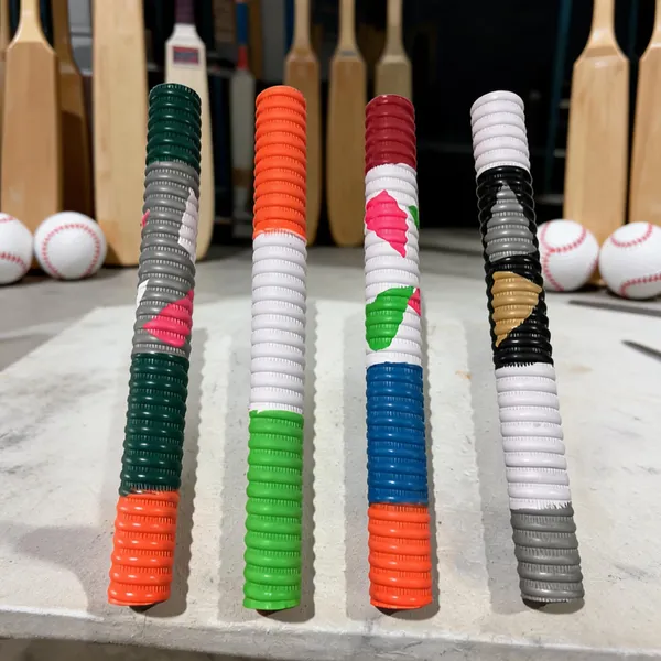 Multicolour_Ribbed_Handle_Grips_Set_Of_4