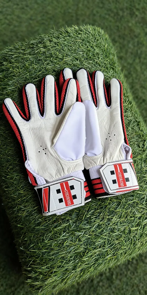 Gray_Nicolls_Cricket_Batting_Gloves_Pair