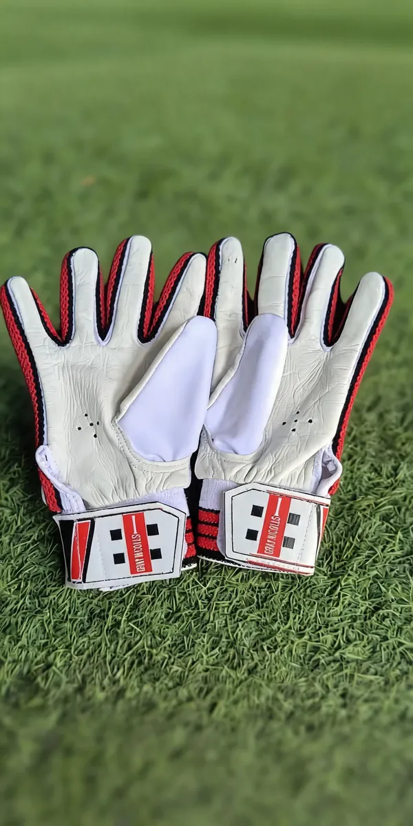 Gray_Nicolls_Cricket_Batting_Gloves_Pair