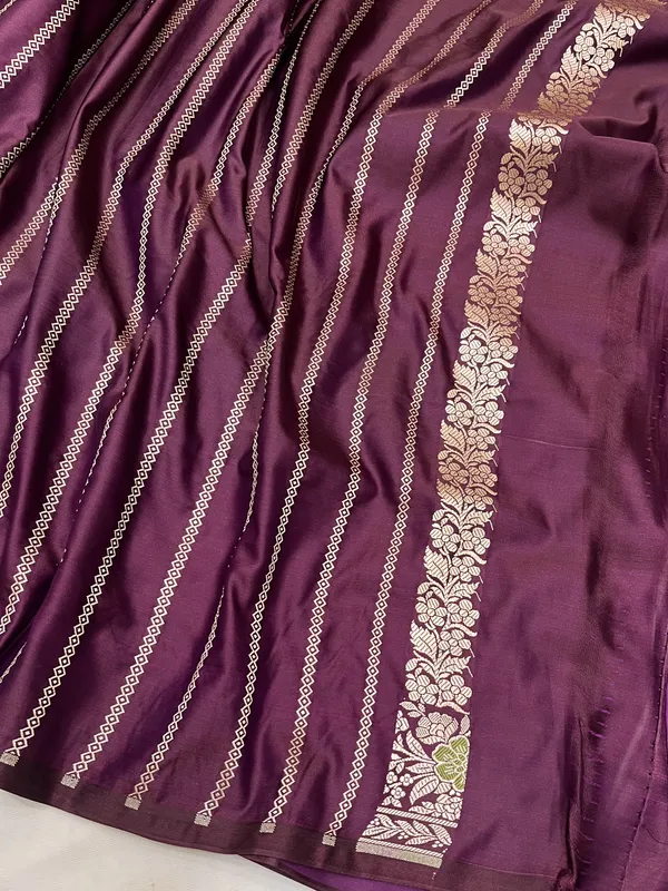 Purple_Silk_Zari_Woven_Saree_For_Women
