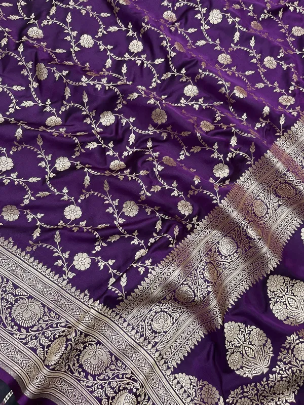 Purple_Silk_Floral_Saree_for_Women