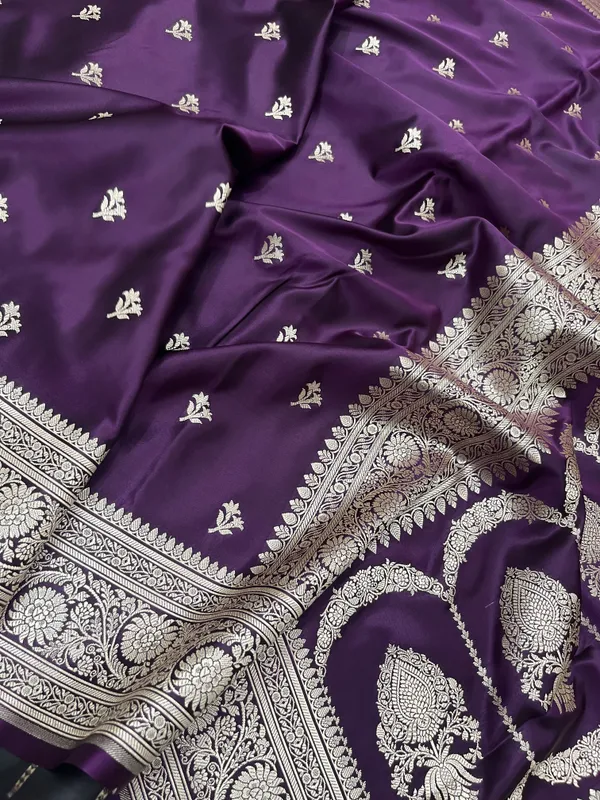 Purple_Silk_Floral_Border_Saree_for_Women