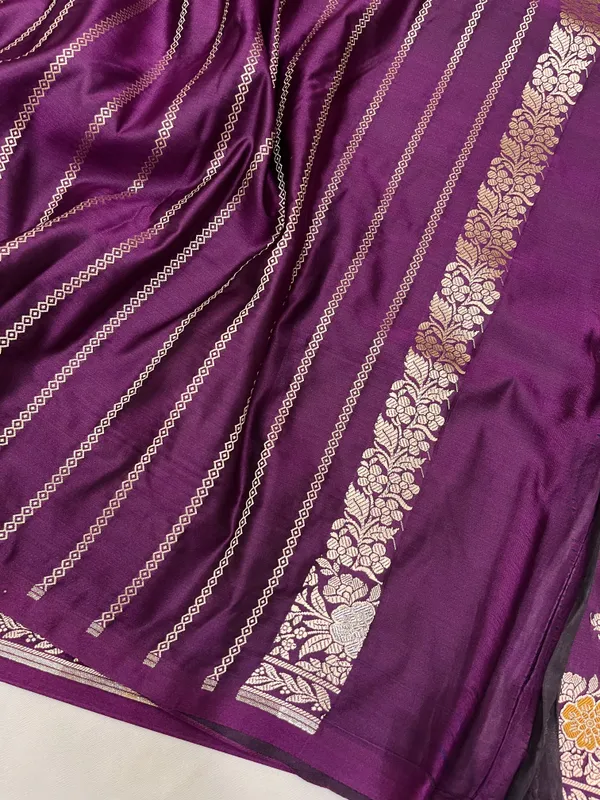 Purple_Banarasi_Woven_Saree_for_Women