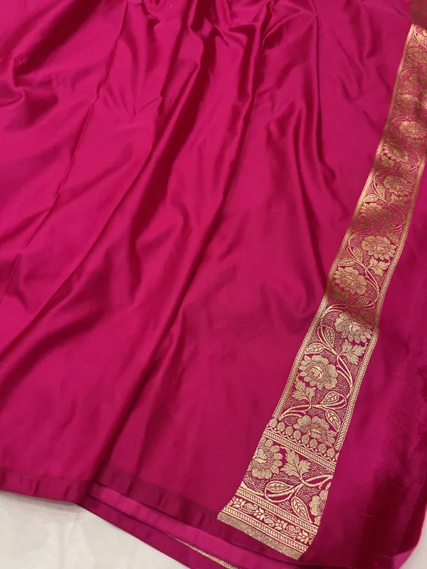 Magenta_Woven_Saree_for_Women