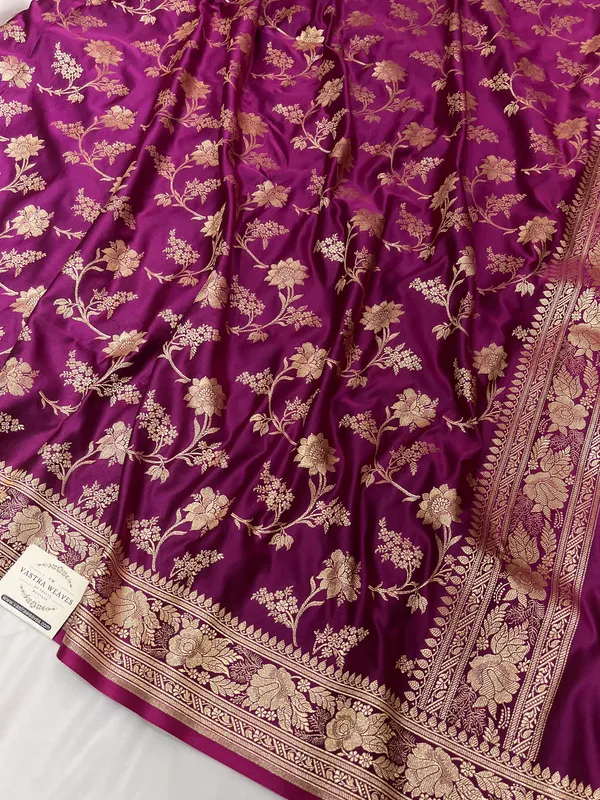 Purple_Silk_Floral_Zari_Saree_for_Women