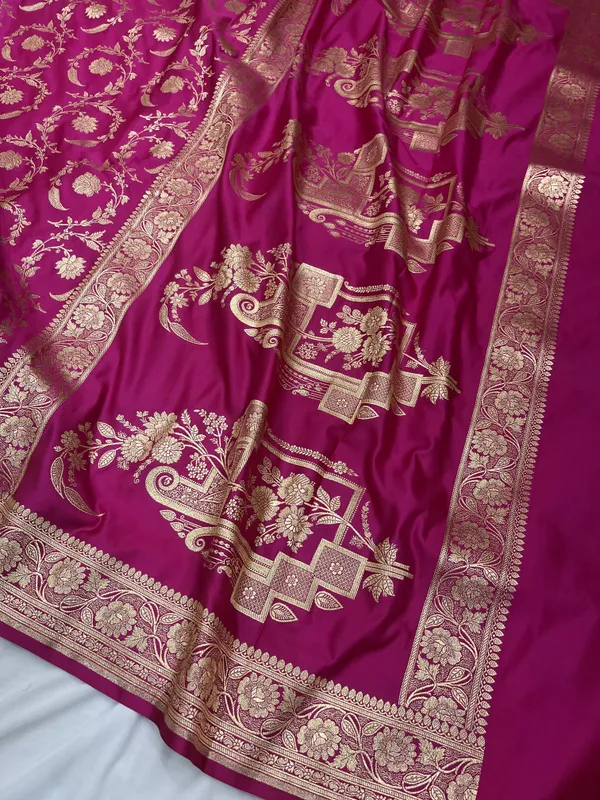 Magenta_Woven_Saree_for_Women