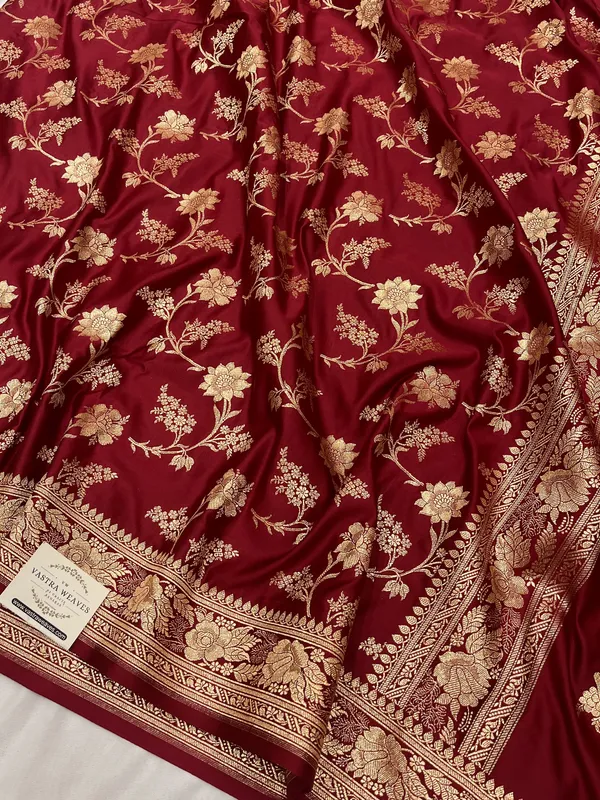 Maroon_Floral_Embroidered_Saree_for_Women