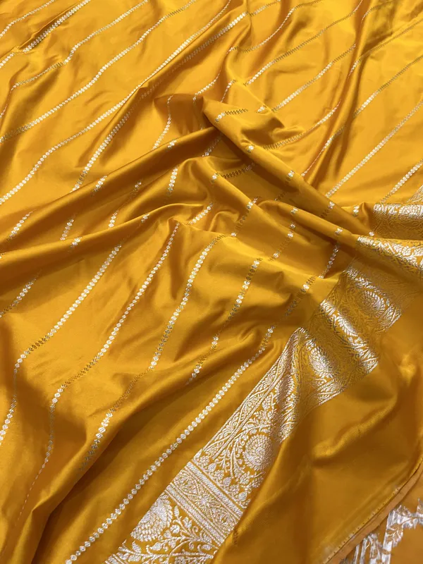 Yellow_Banarasi_Silk_Saree_for_Women