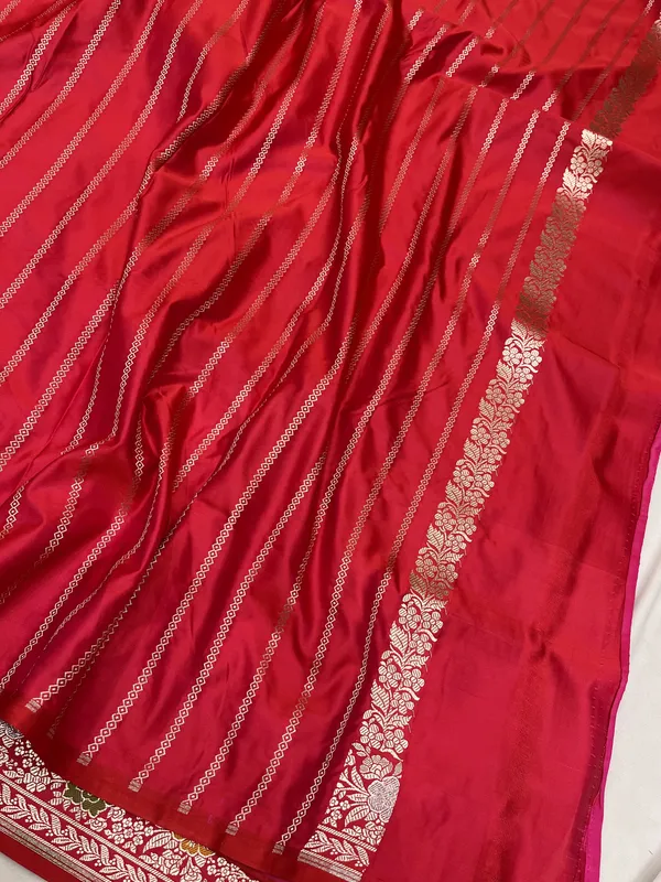 Red_Silk_Banarasi_Saree_for_Women