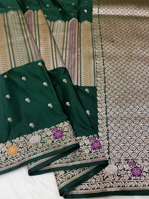 Green_Silk_Zari_Woven_Saree_for_Women