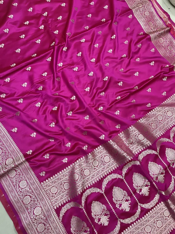 Vastra_Weaves-Masheu_Katan_Silk-saree
