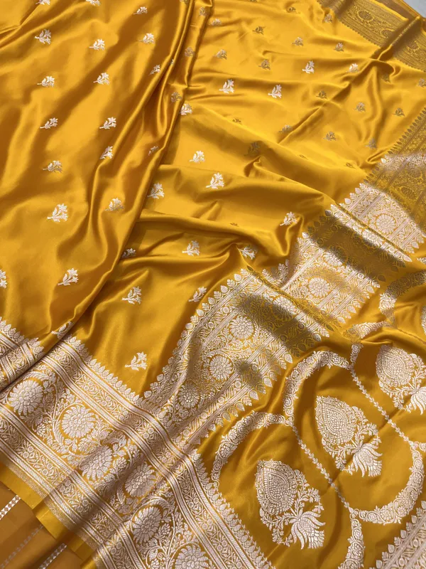 Mustard_Silk_Banarasi_Saree_for_Women