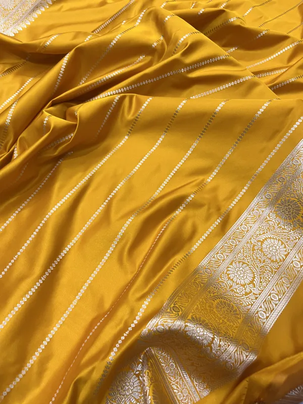 Mustard_Silk_Banarasi_Saree_for_Women
