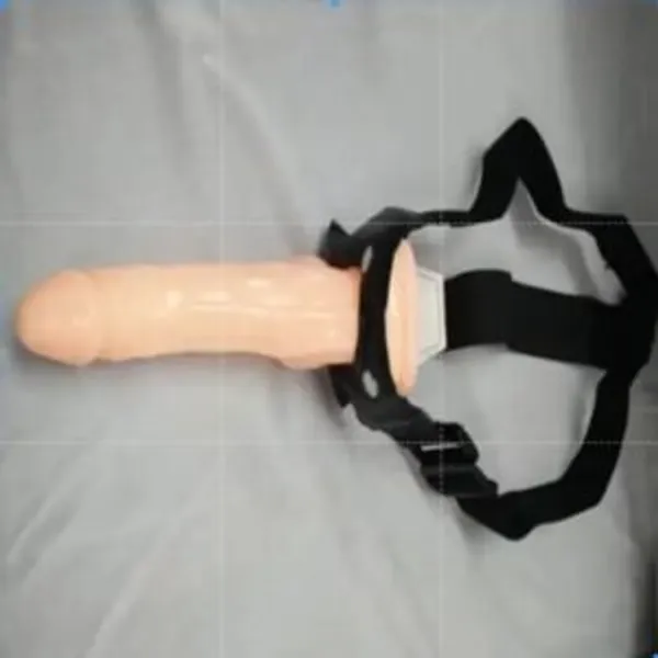 Lovemehoney_Strap_On_Dildo_Without_Vibration_Real_Feelings