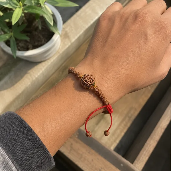 2_Mukhi_Bracelet