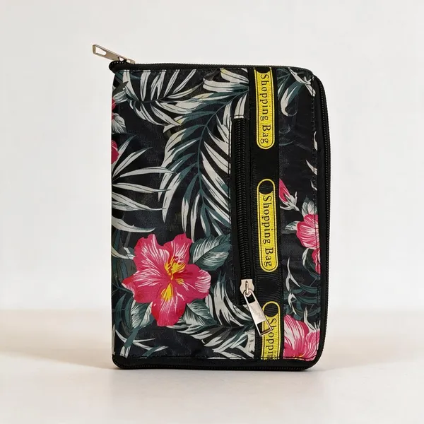 Black_Printed_Zipper_Pouch_For_Women
