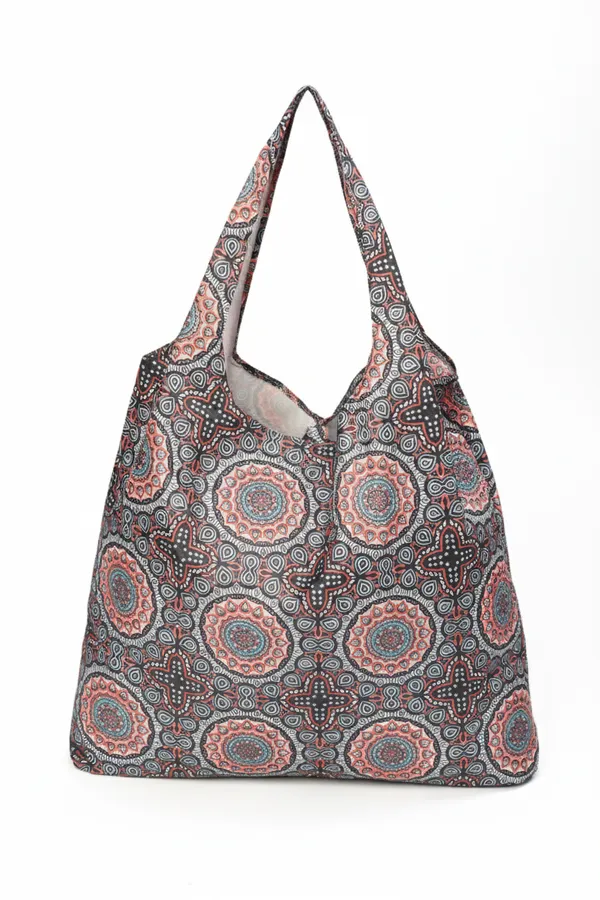 Black_Patterned_Tote_Bag_For_Women
