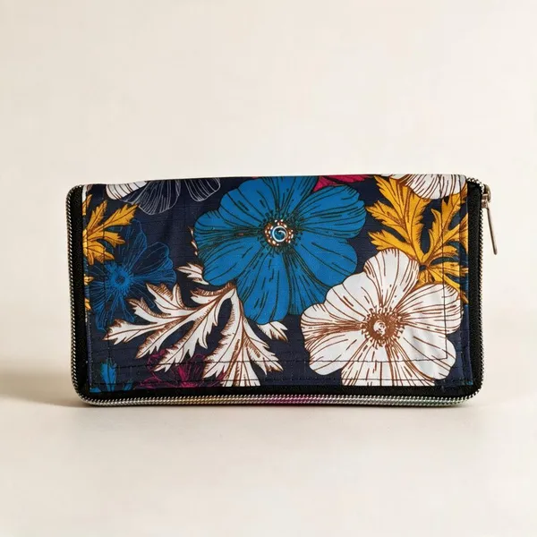 Navy_Printed_Zipper_Pouch_For_Women