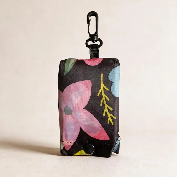 Black_Printed_Zipper_Pouch_For_Women
