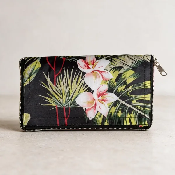 Black_Printed_Zipper_Pouch_For_Women