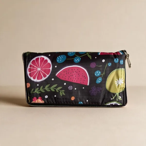 Black_Printed_Zipper_Pouch_For_Women