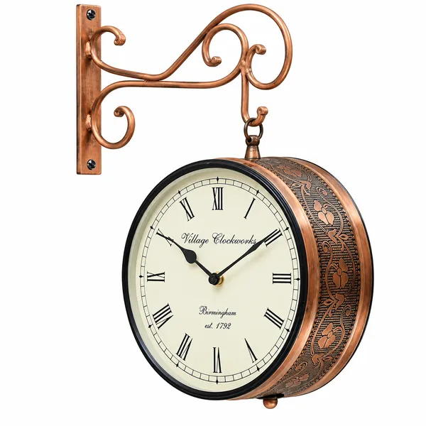 Brown_Metal_Wall_Clock_For_Home,_Office