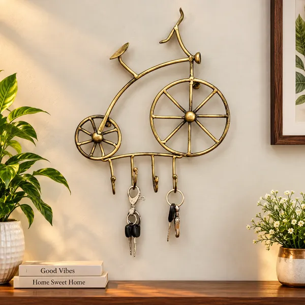 Gold_Wood_Key_Holder_For_Home,_Office