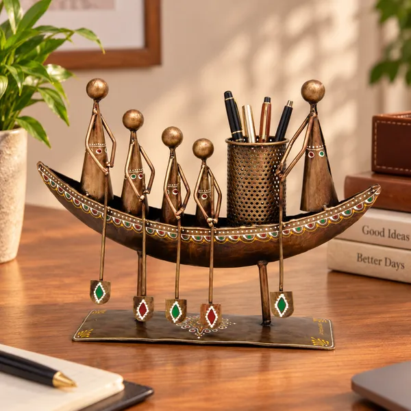 Brown_Metal_Pen_Stand_For_Office,_Study_Table