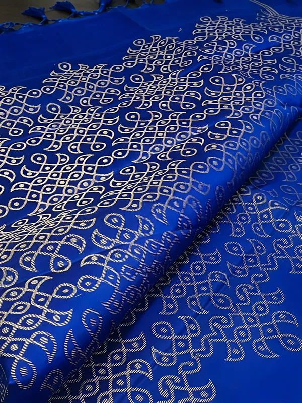 Blue_And_Gold_Semi_Chennai_Soft_Silk_Saree_Daily_Wear_For_Women