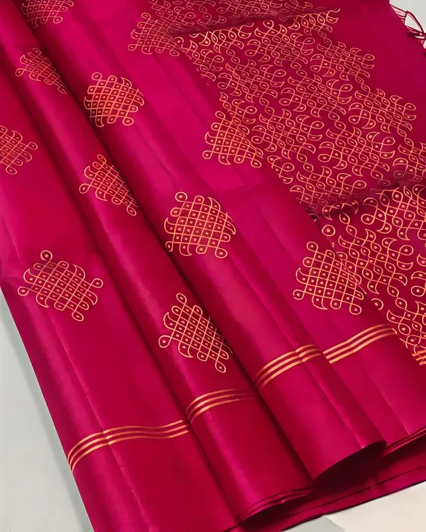 Pink_And_Gold_Semi_Chennai_Soft_Silk_Saree_Daily_Wear_For_Women