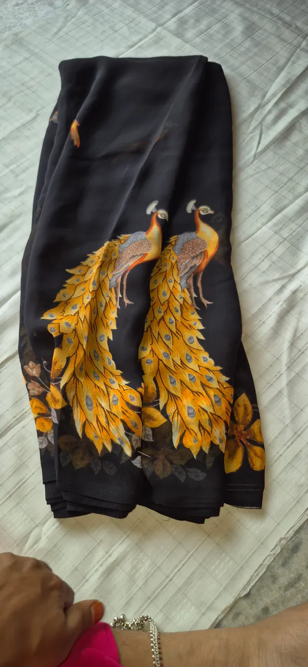Black_And_Gold_Georgette_Silk_Saree_Saree_Daily_Wear_For_Women