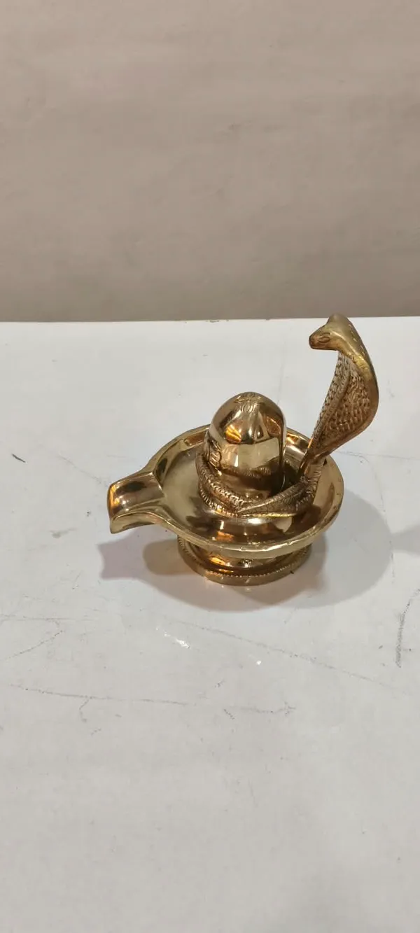 Brass_Religious_Cobra_Shivling_Idol