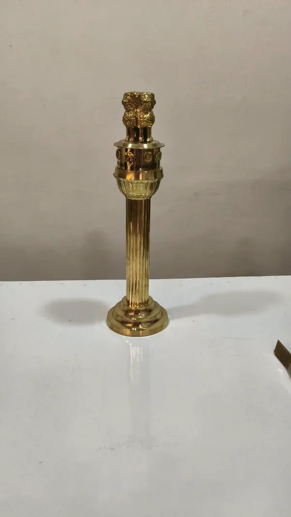 Gold_Finish_Ashoka_Lion_Emblem_Trophy