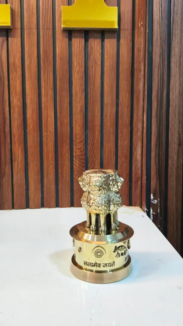 Metallic_Ashoka_Lion_Capital_Decorative_Showpiece