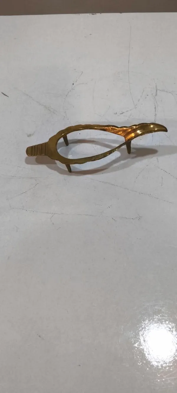 Gold_Tone_Metal_Hair_Bun_Clip_for_Women